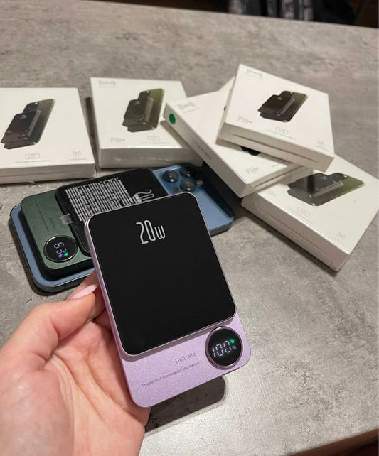 Ultra Slim Magsafe Power Bank